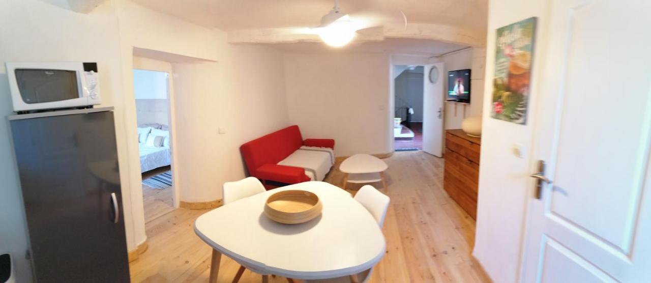 Chez Laurence 2 Pieces 43 M2 A 30 Minutes De La Mer Pignans Exteriör bild